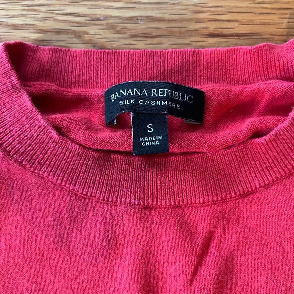 Banana Republic Red Silk Cashmere Sweater